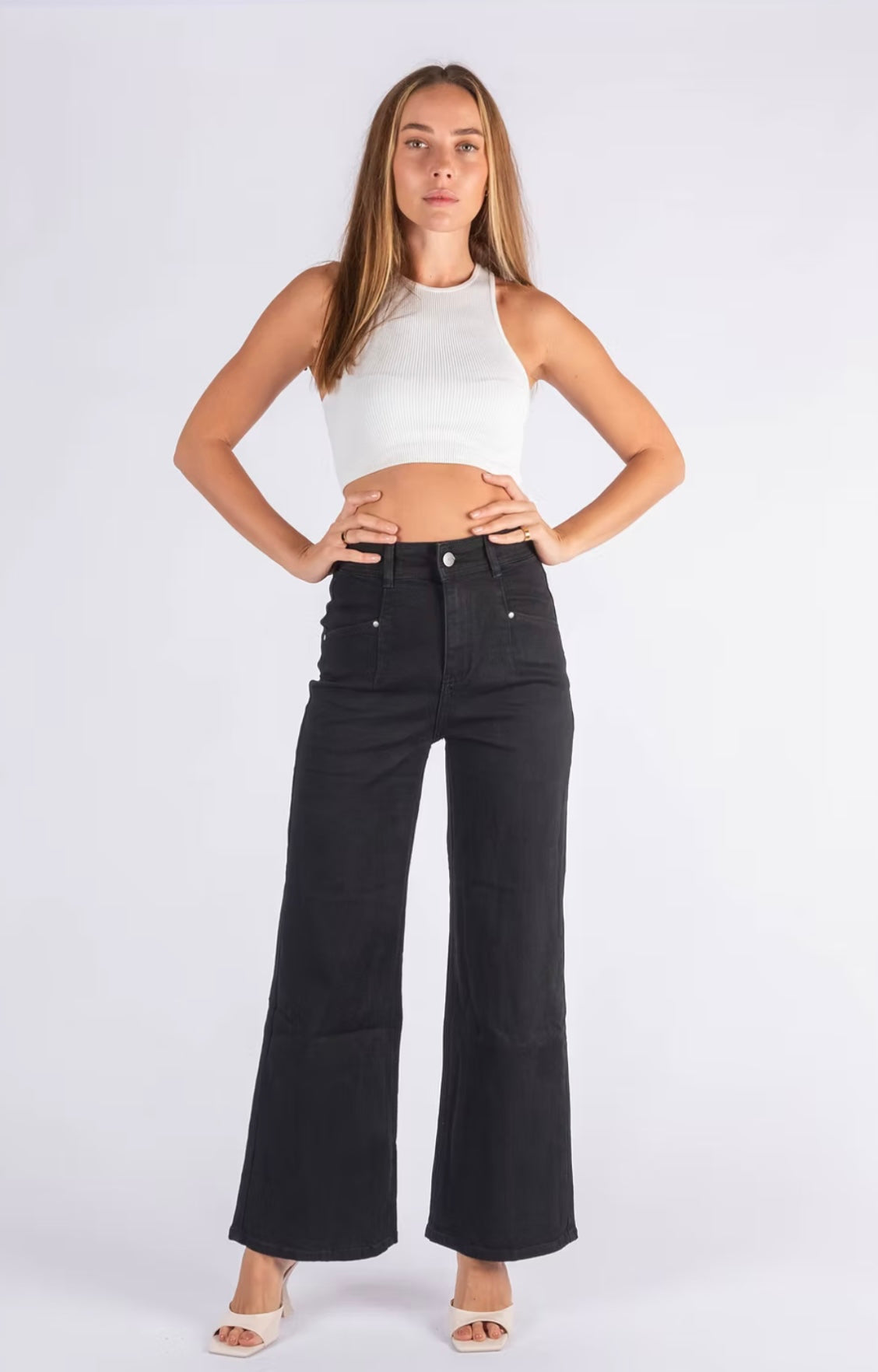 Stacey Wide Jean ￼