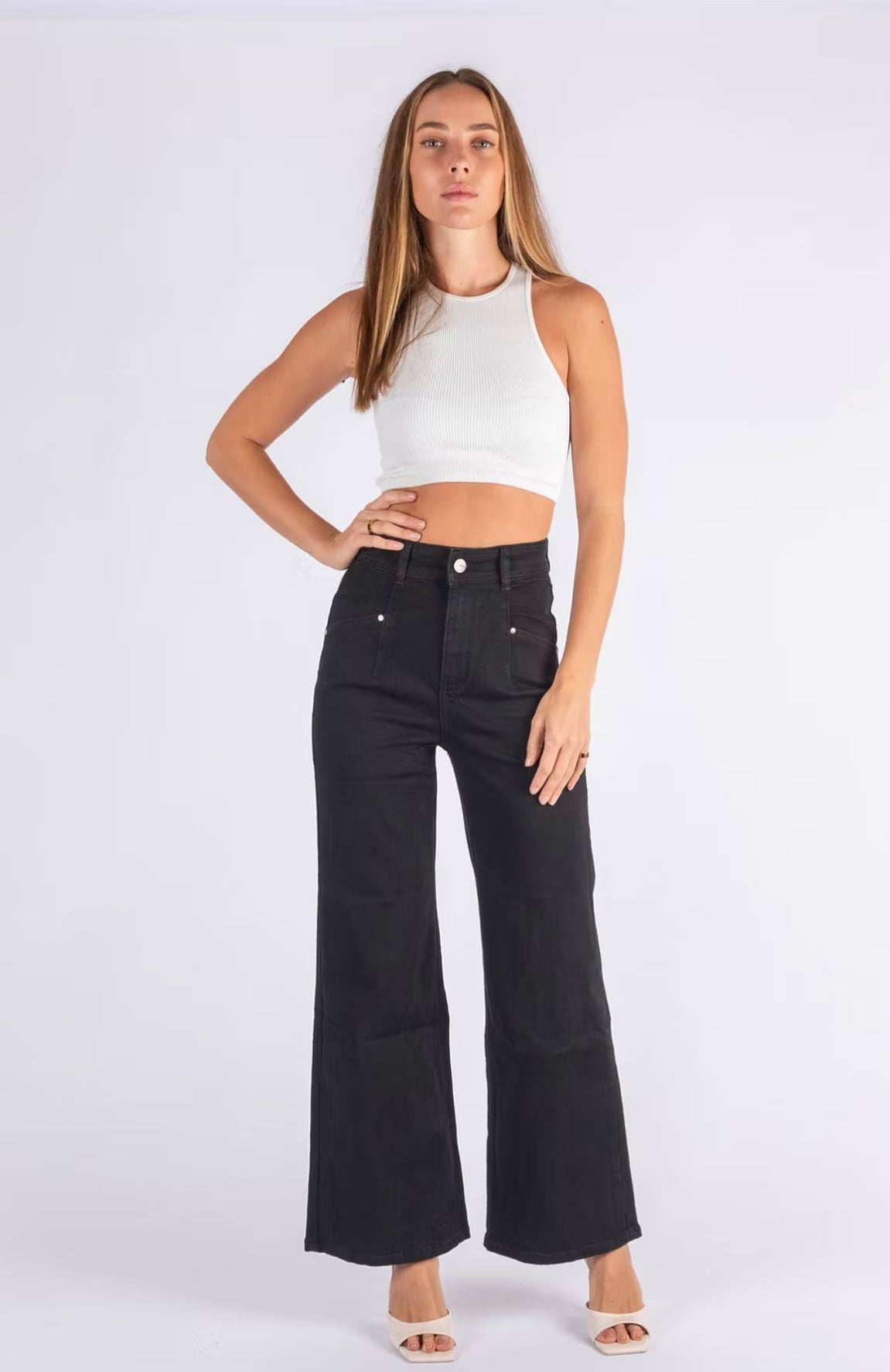 Stacey Wide Jean ￼