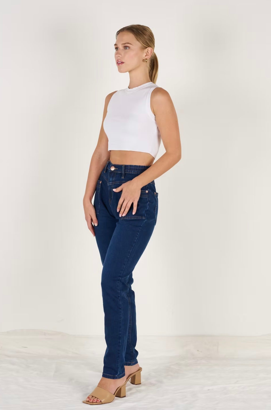 Sally Straight Jean