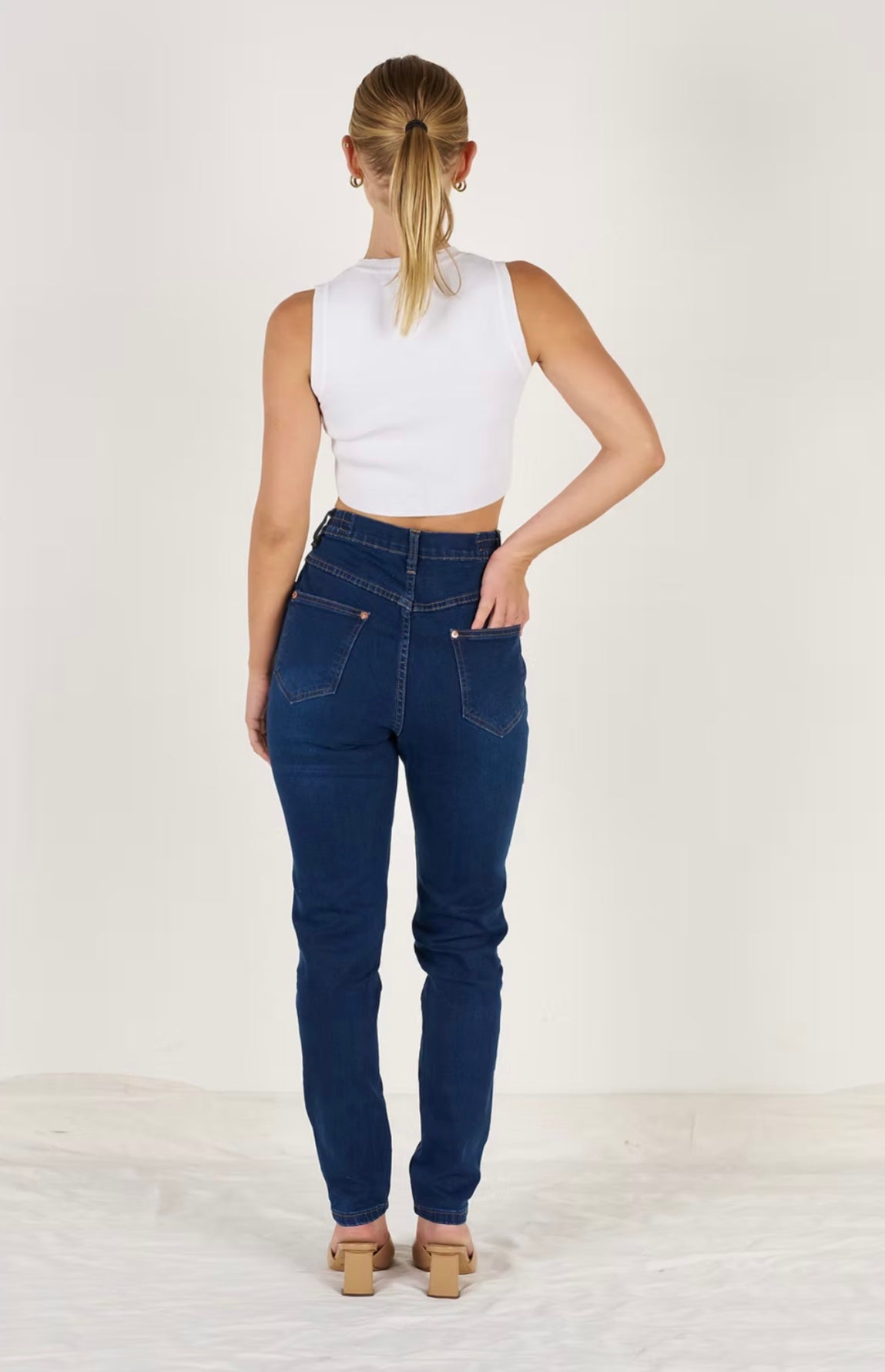 Sally Straight Jean