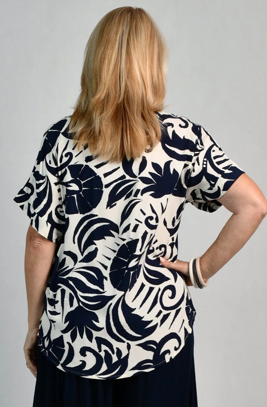 Nora Classic Top